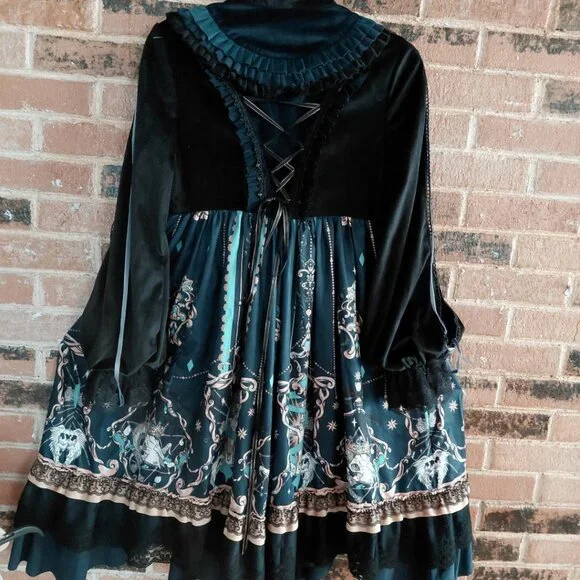 God Redemption Series Cross Skull Print Dress - Picture 2 of 7